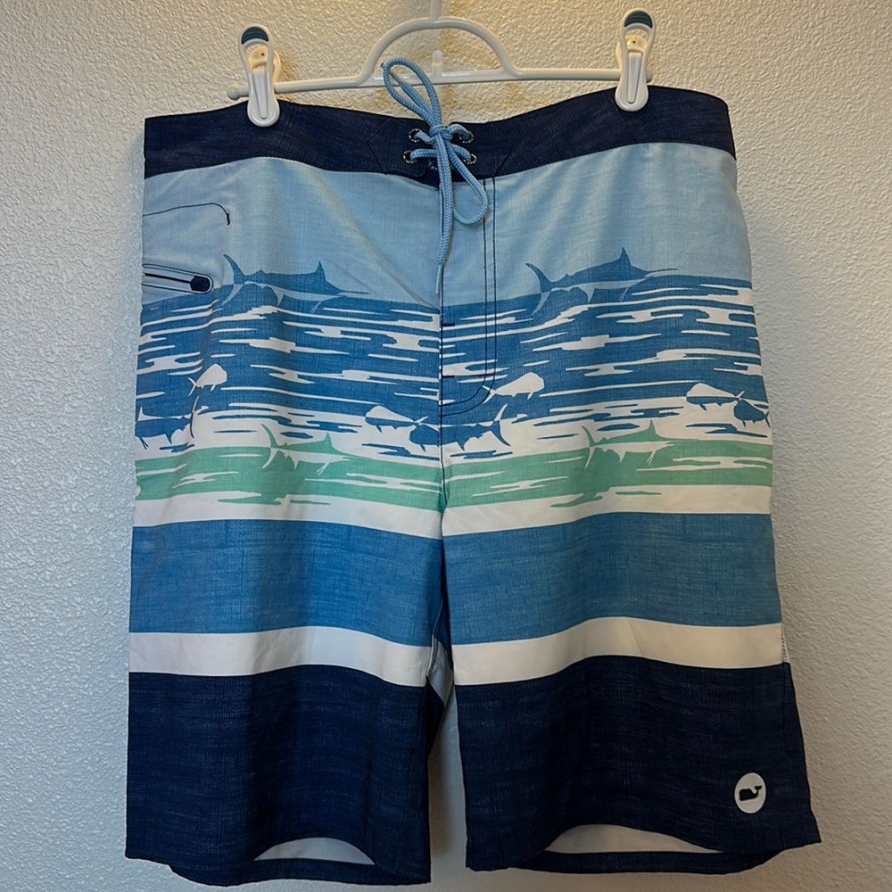 Vineyard Vines Board shorts